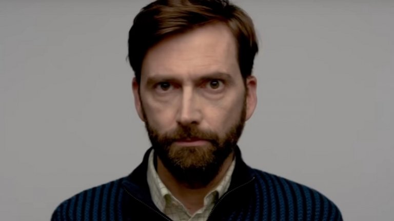 Criminal
Жанр: драма/криминален
Премиера: 20 септември
Един експеримент, който определено няма да е за всеки зрител, без значение колко голям почитател е на традиционните полицейски сериали. Всеки епизод ще разказва изцяло за разпит между полицаи и заподозрян престъпник. При това 12-те епизода ще са разделени на четири части, действието в които се развива в 4 различни държави – Великобритания, Испания, Франция и Германия. По този начин Criminal използва не само различни актьори, но и сценаристи, режисьори и продуценти. Сред по-познатите лица са Дейвид Тенант (Dr.Who, Good Omens) и Хейли Атуел (Agent Carter).