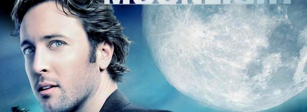 13.„Moonlight” - рейтинг: 7,7
Този сериал беше обречен от самото начало. Започна да се излъчва през 2007 г. всяка петък вечер по CBS, като получи общо 16 епизода, които бяха разделени в два отделни блока от стачката на сценаристите. Феновете се надяваха,