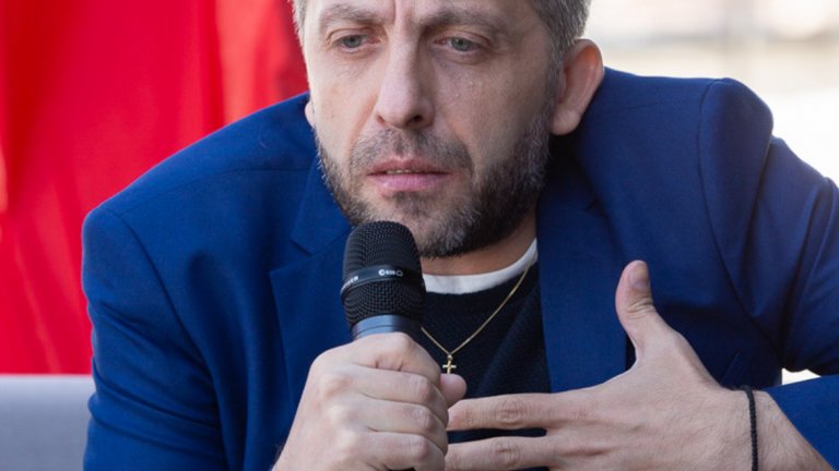 Мариус Куркински е режисьор на филма, който ще открие Киномания 2019. "Засукан свят" е създаден по едноименния разказ на Николай Хайтов.