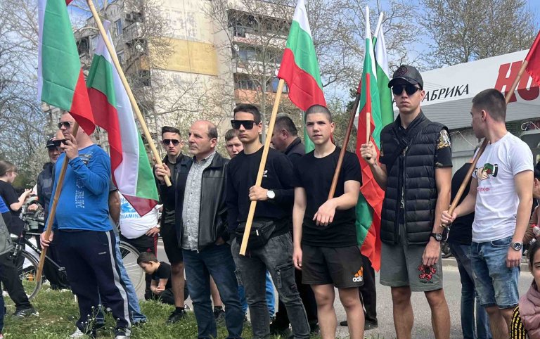 Младежки националистически организации бяха в основата на протестите срещу мигрантите през март тази година