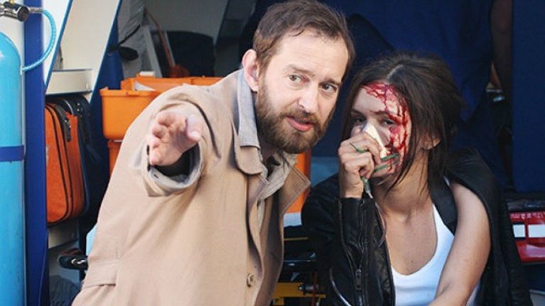 "Метод" / The Method 
Или един доста добър руски прочит на американския сериал Dexter. Главният герой е Радион Меглин - загадъчен следовател с доста ексцентрично поведение, който винаги работи сам и никога не разкрива тайните на своя метод за разгадаване на престъпления. Всичко обаче се променя, когато за негов стажант е назначена Есеня - блестяща курсантка, която има своя собствена мисия - да разкрие убийството на майка си, за което баща й крие важни детайли. Двамата се сблъскват като характери и въпросите пред Есения стават все повече и повече. Особено това дали самият Радион Меглин, който толкова брилянтно предсказва действията на серийните убийци, сам не е един от тях...