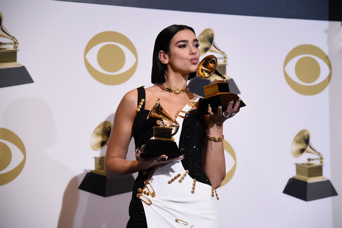 Британската певица Дуа Липа получи "Грами" за най-добър нов изпълнител