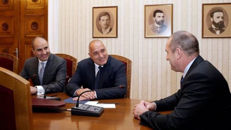 Борисов прие мандат за трети кабинет