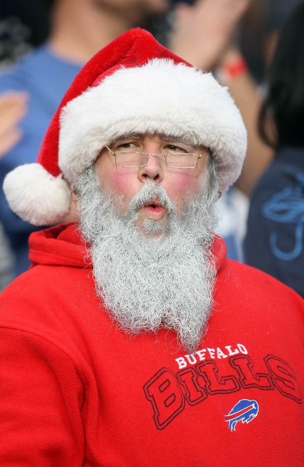 Сан Диего, Калифорния, Дядо Коледа гледа мач между Бъфало Билс срещу San Diego Chargers