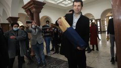 Прокуратурата: Няма данни за всички от списъка на Кирил Петков