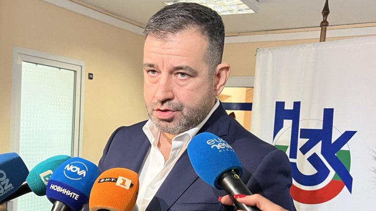 Мавров казва, че опитите да бъде дискредитиран са политически спекулации