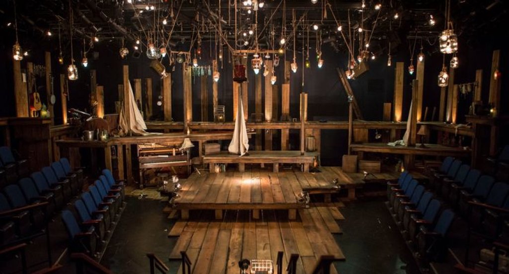 театрална сцена