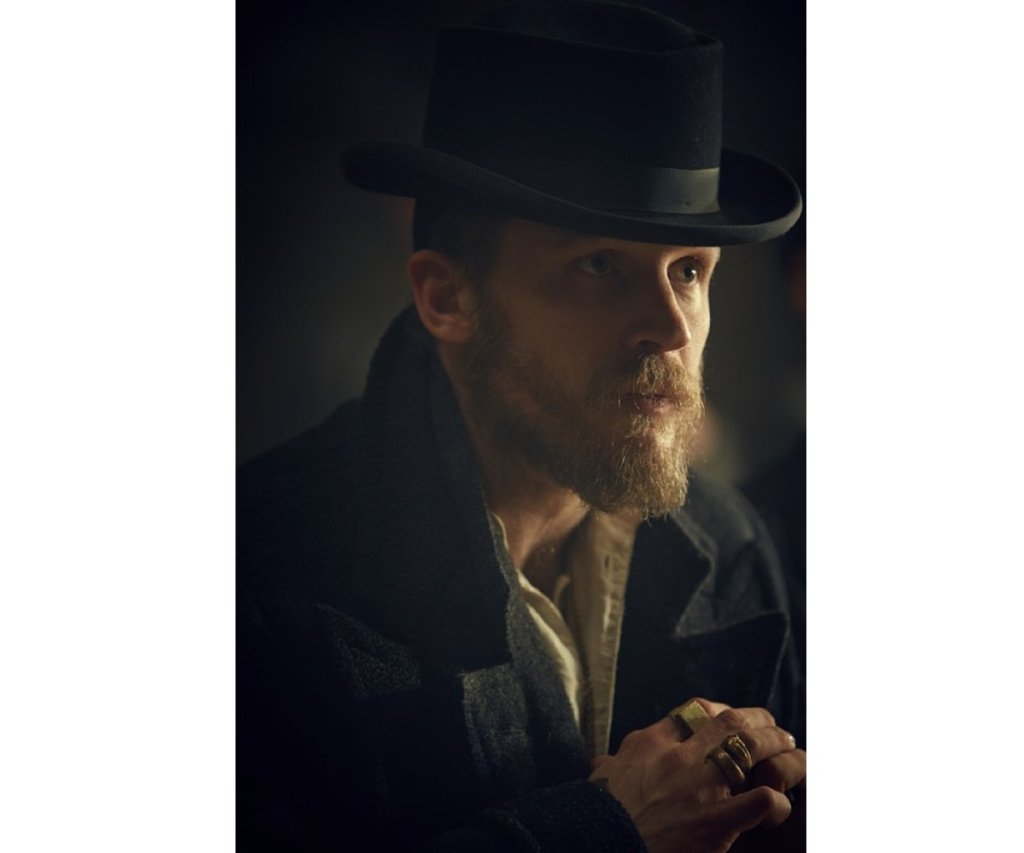 Междувременно същата година се снима в сериала Peaky Blinders