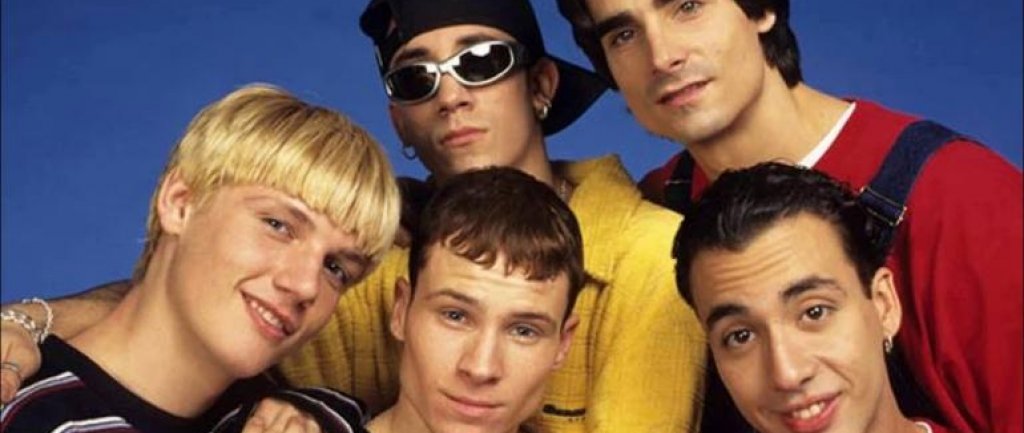 4. Backstreet Boys - I Want It That Way (1999)

Шведските композитори Андреас Карлсон и Макс Мартин все още работят по английския си, когато измислят куплетната фраза You are my fire / The one desire. С нея започва една от емблематичните песни от златната ера на бой бандите.
Backstreet Boys остават може би най-любимата формация от този тип и на българската публика, а с този свой сингъл (стигнал №1 в над 25 страни) и с третия си албум Millenium окончателно покориха музикалния свят.