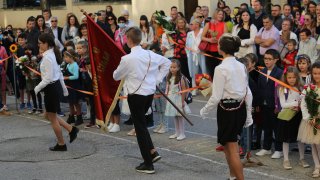 2349 са училищата, които ще отворят врати на този 15 септември