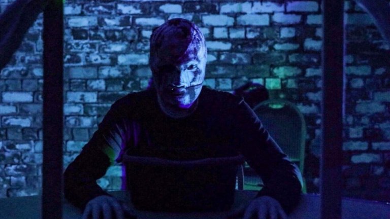 Да си платиш да те "отвлекат" и "измъчват"