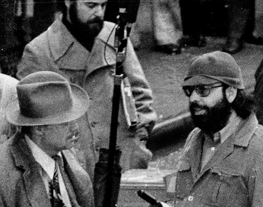 Хан Соло е базиран от части на Франсис Форд Копола
Лукас е толкова запленен от тежкарското сладкодумство на приятеля си Копола, че решава да даде от него и на бандита Соло. 