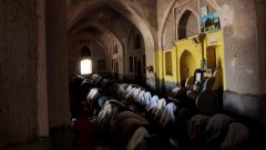Вълна от насилие ескалира в арабския свят заради обиден за исляма филм, заснет в САЩ