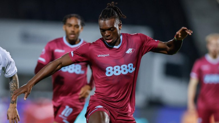 Левски иска още един нападател от българското първенство