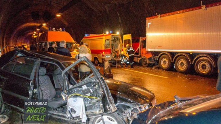 Движението по магистрала Хемус по посока Варна беше спряно