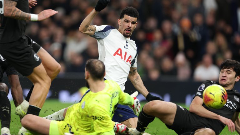 Тотнъм не се даде на Сити и помогна на Арсенал