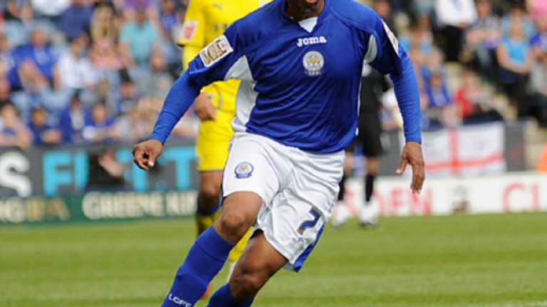Нолберто Солано
Много обичан от феновете на Нюкасъл, но игра за кратко и в Лестър през зимата на 2010-а.
