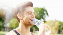 Около 80 процента държат да знаят кой е бутилирал водата, която пият