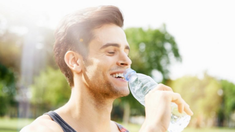 Около 80 процента държат да знаят кой е бутилирал водата, която пият
