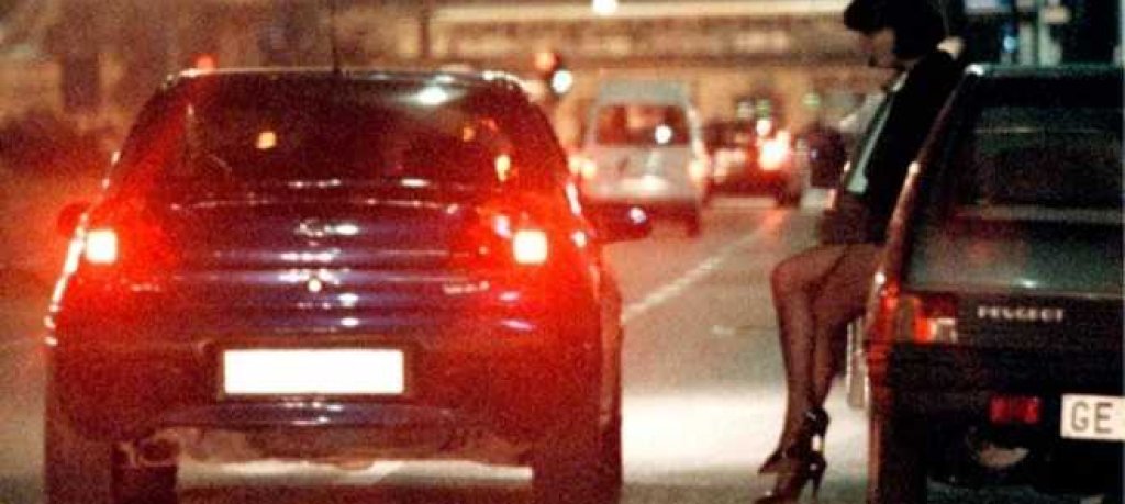QUARTIERI A LUCI ROSSE: PROSTITUZIONE IN ITALIA