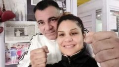 Трагедия в бокса: Треньор получи инфаркт, докато жена му се биеше за световната титла