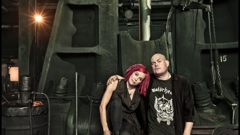 Огънатата реалност в света на двамата/ двете режисьор/к/и Уашовски наподобява реалността в техния филм "Матрицата"