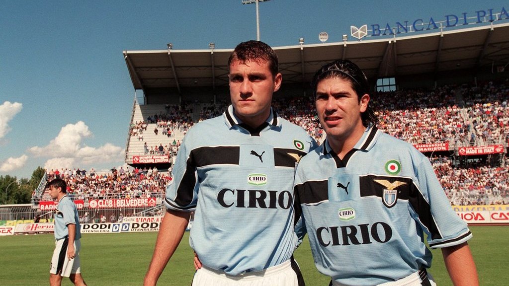 1024px-Christian_Vieri_e_Marcelo_Salas_-_SS_Lazio_1998-99