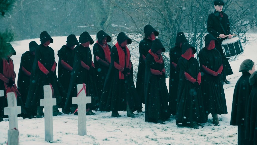 Handmaids-Tale-2
