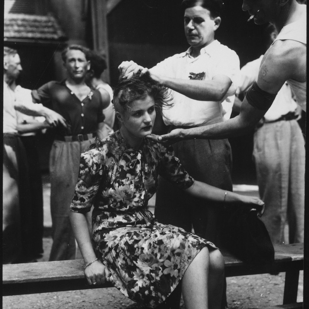 lossy-page1-833px-This_girl_pays_the_penalty_for_having_had_personal_relations_with_the_Germans._Here,_in_the_Montelimar_area,_France..._-_NARA_-_531211.tif