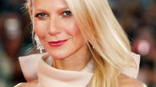 GwynethPaltrowByAndreaRaffin2011