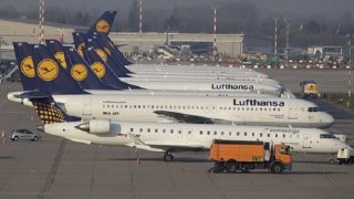 Lufthansa-Airplanes