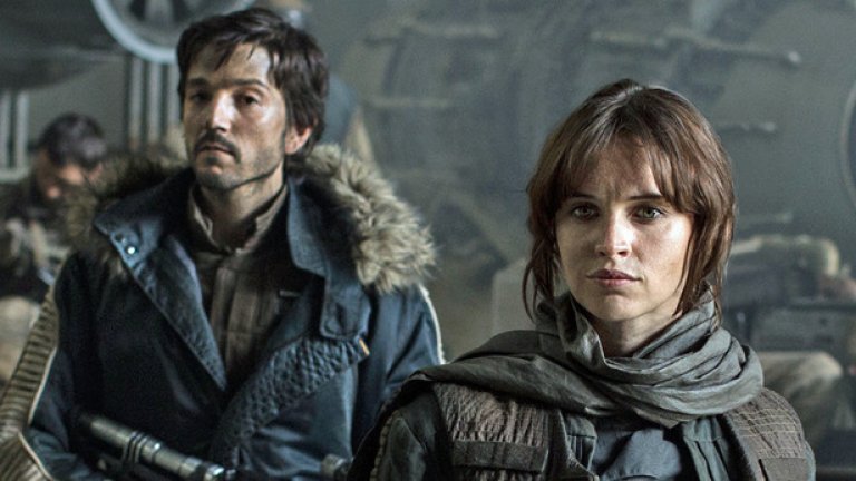 Повечето източници успокояват, че допълнителните снимки винаги са били част от плана, но просто в случая те ще бъдат повече от предвиденото. Припомня се и че „Силата се пробужда” също имаше допълнителен снимачен период