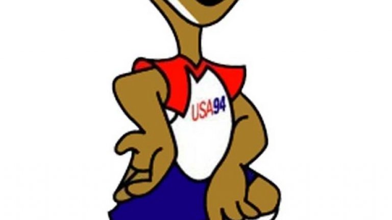 1994 г. - Животното се завърна! Кученцето Страйкър, което на английски значи нападател, оцвети световното в Щатите през 1994-а. Радващото за нас като българи бе, че най-добрият "страйкър" на турнира бе българин - Христо Стоичков с 6 гола.