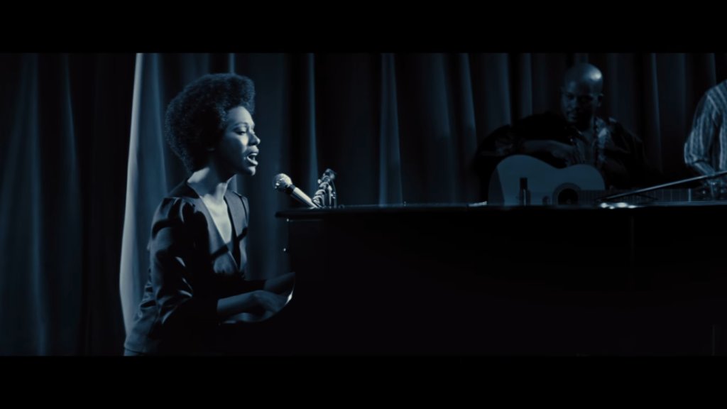 "Нина" (2016) 
Дори семейството на Нина Симон възропта, когато избраха Зоуи Салдана за главната роля. Нейните родители са от Доминиканската република и Пуерто Рико, а тя е трябвало да си слага специален нос и тъмен грим, за да играе.