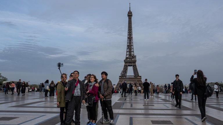 Очаквано, Париж е сред най-посещаваните градове.