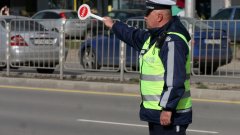 "Пътна полиция" започва проверки на автомобилите за зимни гуми