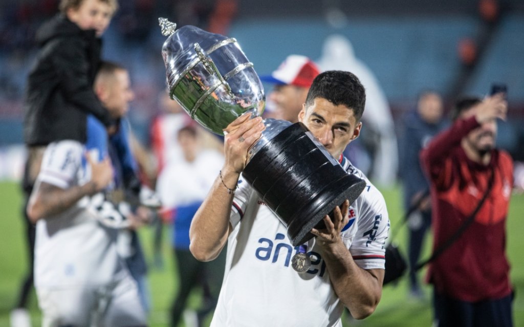 Луис Суарес съсипа Ливърпул и вдигна 49-ата