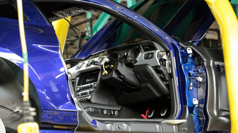 Глобално клиентите са регистрирали 76 124 автомобила за първите 6 месеца на 2015 г. – 56% ръст спрямо същия период миналата година