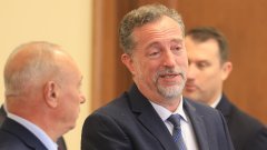Кметът на Бургас Димитър Николов призова да се сложи точка на спора за избора на домакин
