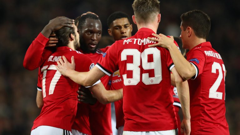 Юнайтед с трета поредна чиста победа във всички турнири