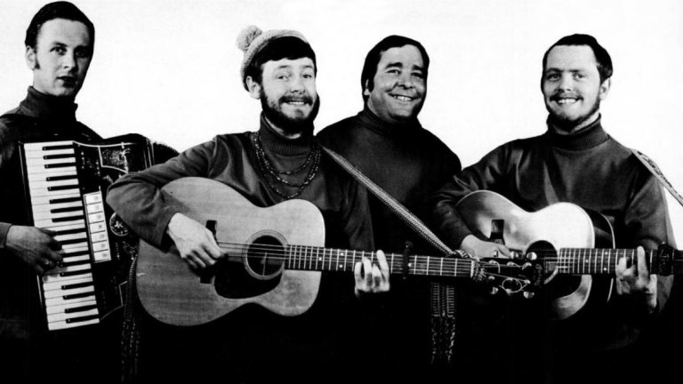The Irish Rovers
Тези канадци с ирландски корени определено знаят как да вложат живец в музиката. От 60-те насам те свирят стари ирландски песни от Северна Америка със собствен аранжимент. И им се получава добре.