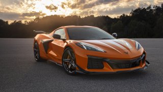 Corvette Z06 се хвали с впечатляващите 670 конски сили, които идват от осемцилиндров двигател