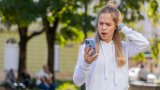 Над 70% от младите жени избират да мълчат в мрежата. Защо?