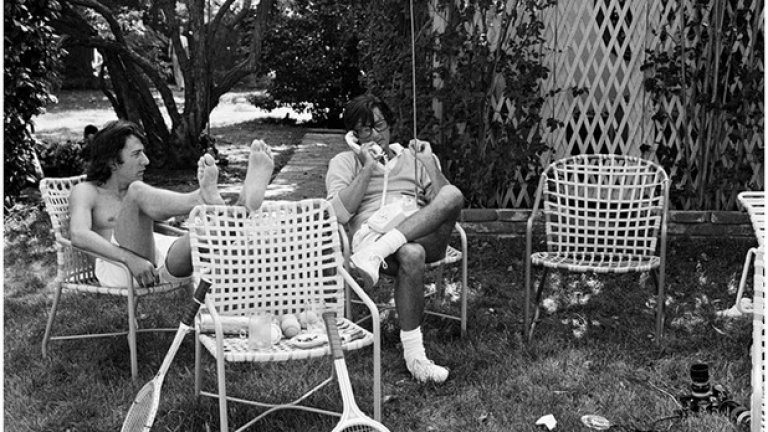 Дъстин Хофман и Робърт Еванс, Бевърли Хилс, Калифорния, 1977 година