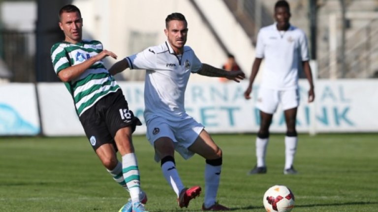 Златинов и Ернандес точни за "моряците".