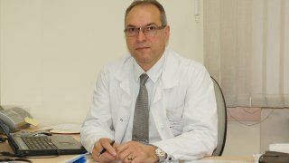 Средната възраст на заразените в сегашната вълна на коронавируса е паднала с около 10 години спрямо предната