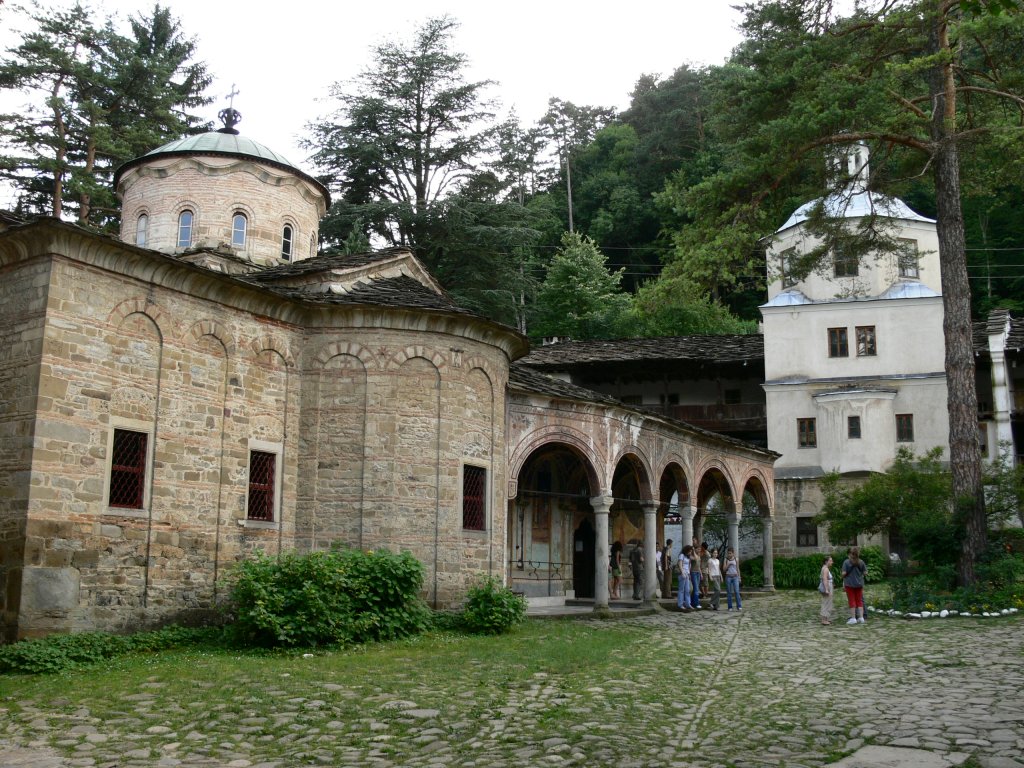 Troyan-monastery-imagesfrombulgaria