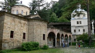 Troyan-monastery-imagesfrombulgaria