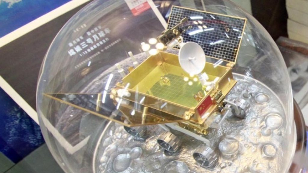 China makes soft landing on moon.