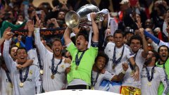 Вратар: Икер Касияс (156 мача)
Испанският страж държи рекорда за най-много мачове в Шампионската лига. Касияс вдигна трофея на три пъти с Реал Мадрид – през 2000, 2002 и като капитан през 2014 г. Година по-късно се присъедини към Порто, където и стана №1 по участия в най-престижния европейски клубен турнир.